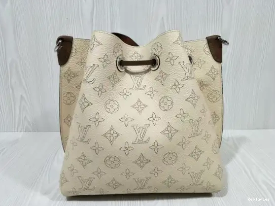 Cheap VUITTON MURIA LOUIS 0704